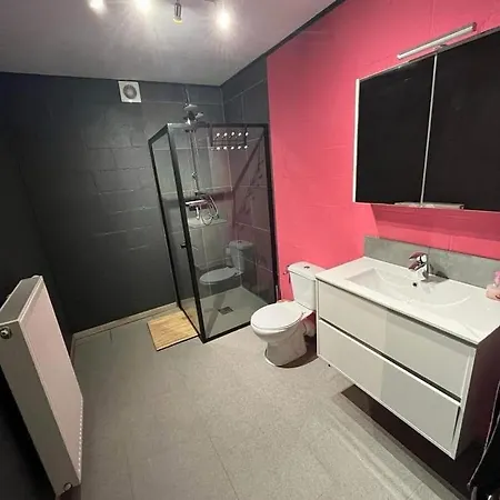 빌라 Le Mistral De Wanne *