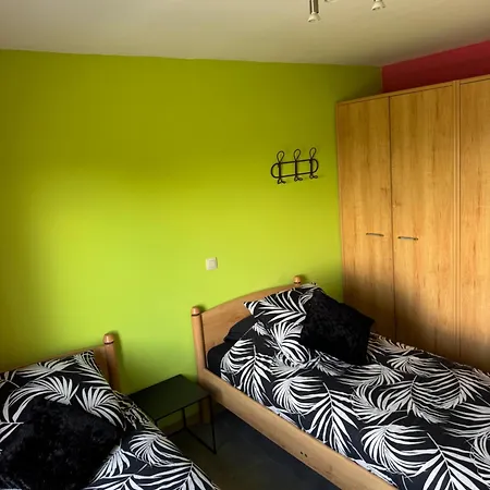 ヴィラ Le Mistral De Wanne トロワ・ポン